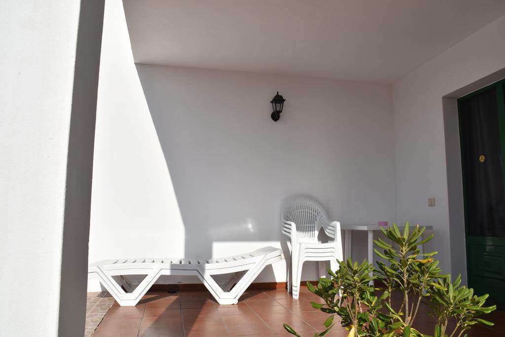 Alhambra Apartamentos Tías Exterior foto